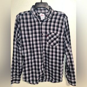 *3/$10* Levi’s button up shirt